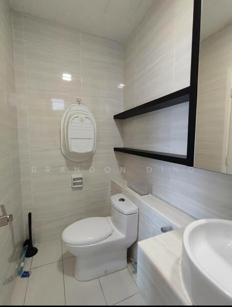 Service Residence for Rent at D'Summit Residences - Brandon Ding - Bathroom - PropertyGuru.com.my