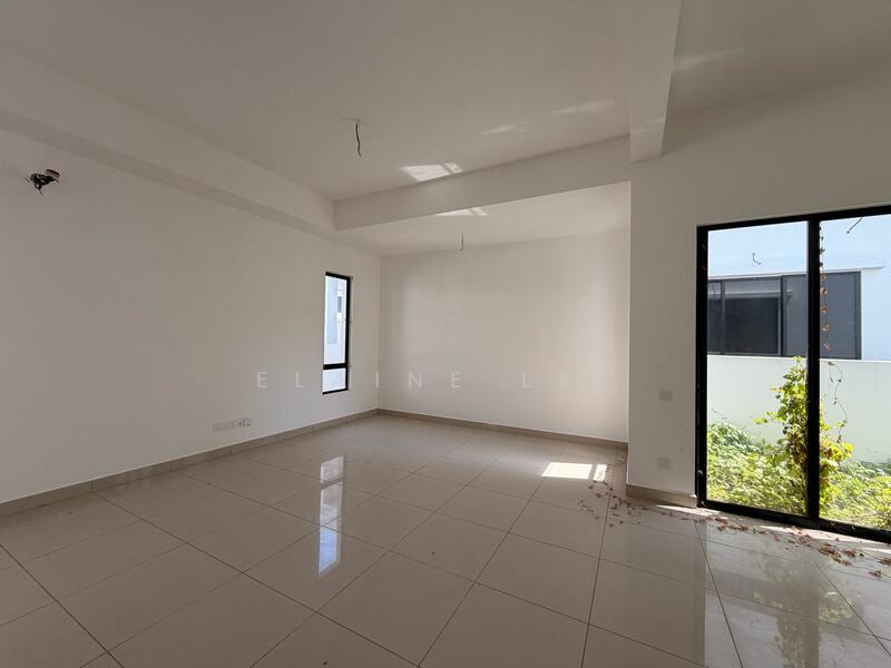 2-storey Terraced House for Sale in Seberang Perai (Penang) - Elaine Lee - Living Room - PropertyGuru.com.my