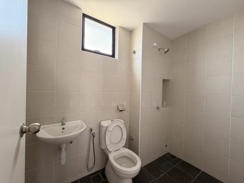 2-storey Terraced House for Sale in Seberang Perai (Penang) - Elaine Lee - Bathroom - PropertyGuru.com.my