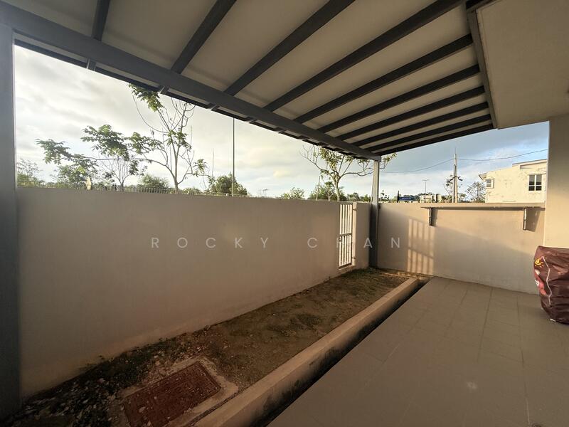 2-storey Terraced House for Sale in Bandar Tasik Puteri (Rawang) - Rocky Chan - Exterior - PropertyGuru.com.my
