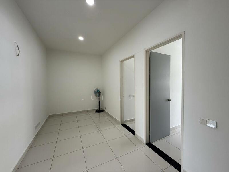 Terraced House for Rent in Johor Bahru (Johor) - Lui Lui - Upstairs - PropertyGuru.com.my