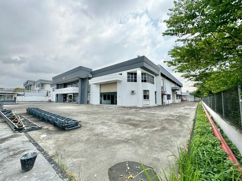 Factory for Sale in Ulu Tiram (Johor) - Nelson Tan Poh Kiong - Exterior - PropertyGuru.com.my