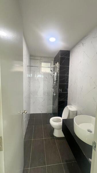 The Zen untuk Untuk Disewa - RM 1,400 /bulan, Feb 2026 - Bathroom - PropertyGuru.com.my
