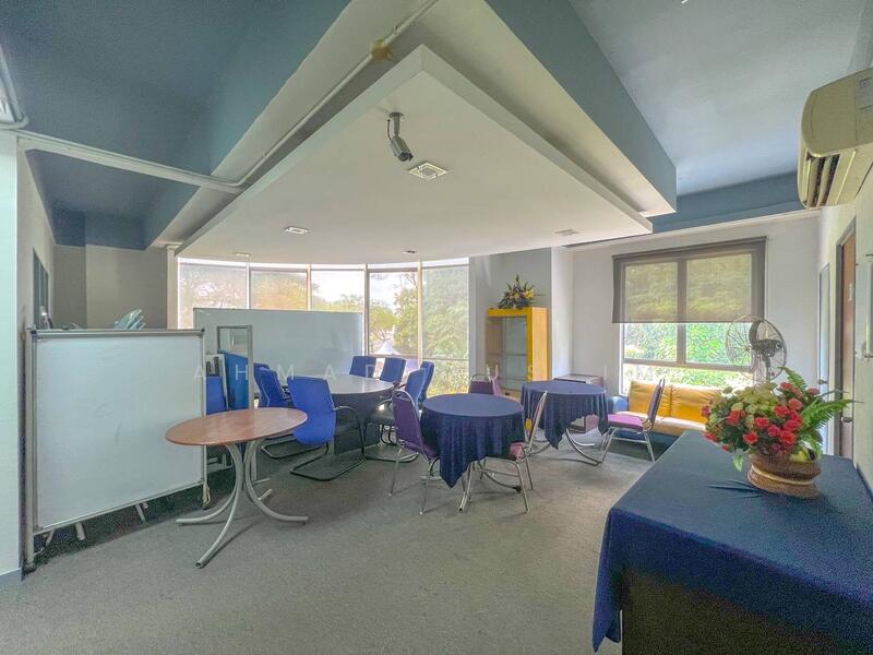 Shop / Office for Sale in Bandar Sri Permaisuri (Cheras) - Ahmad Muslim - PropertyGuru.com.my