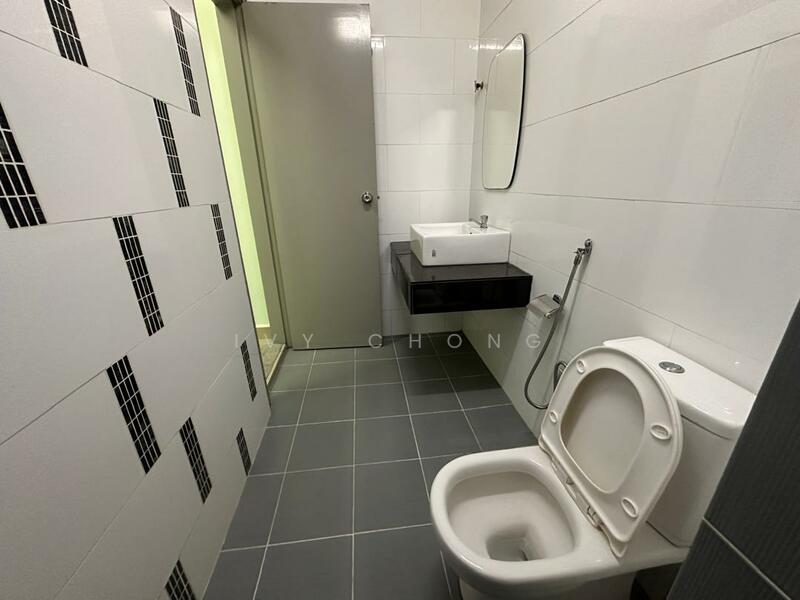 Condominium for Rent at The Wharf Residence - Ivy Chong - Bathroom - PropertyGuru.com.my