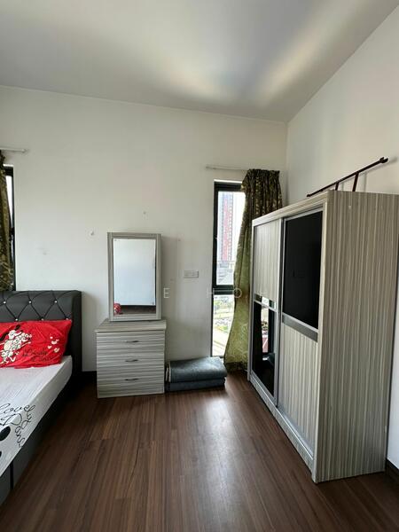 Service Residence for Rent at SkyVille 8 @ Benteng 8 - Jie Hoh - Bedroom - PropertyGuru.com.my