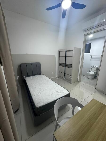 Seiring Residensi untuk Untuk Disewa - RM 1,688 /bulan, Mac 2026 - Bedroom - PropertyGuru.com.my