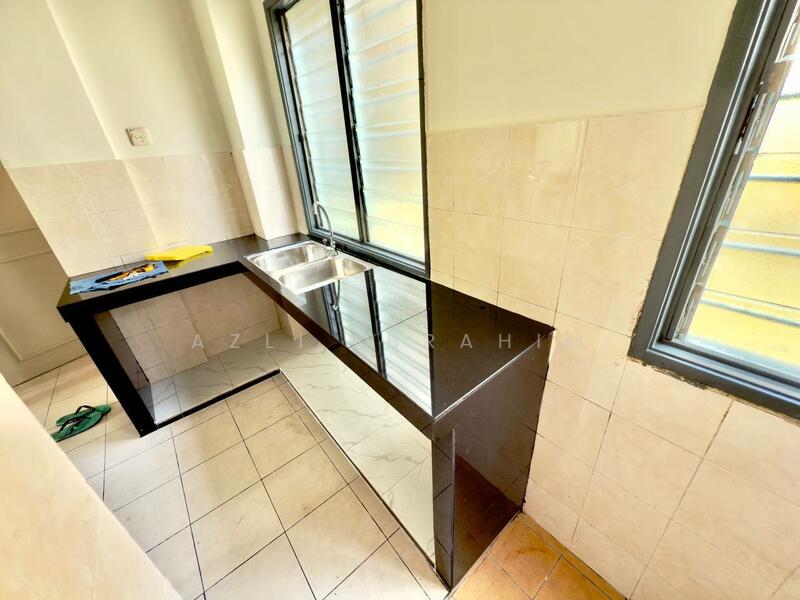 Taman Cheras Intan untuk Untuk Dijual - RM 245,000, Feb 2026 - Kitchen - PropertyGuru.com.my