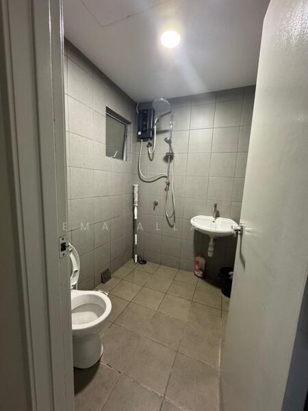 Condominium for Rent at Residensi Inspirasi - EMA ALLANG - Bathroom - PropertyGuru.com.my