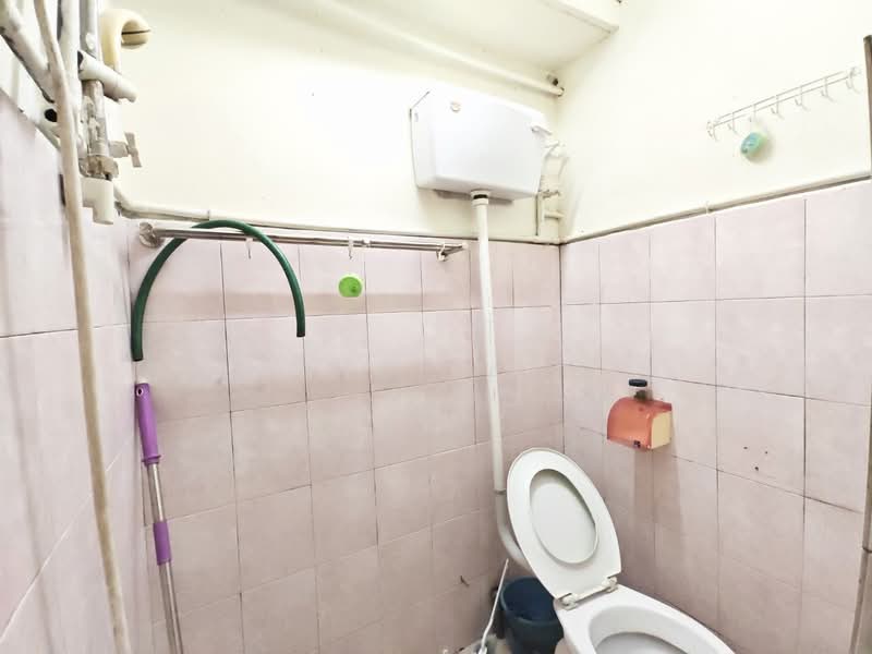 Taman Abad Tamans Abads untuk Untuk Dijual - RM 680,000, Mac 2026 - Bathroom - PropertyGuru.com.my