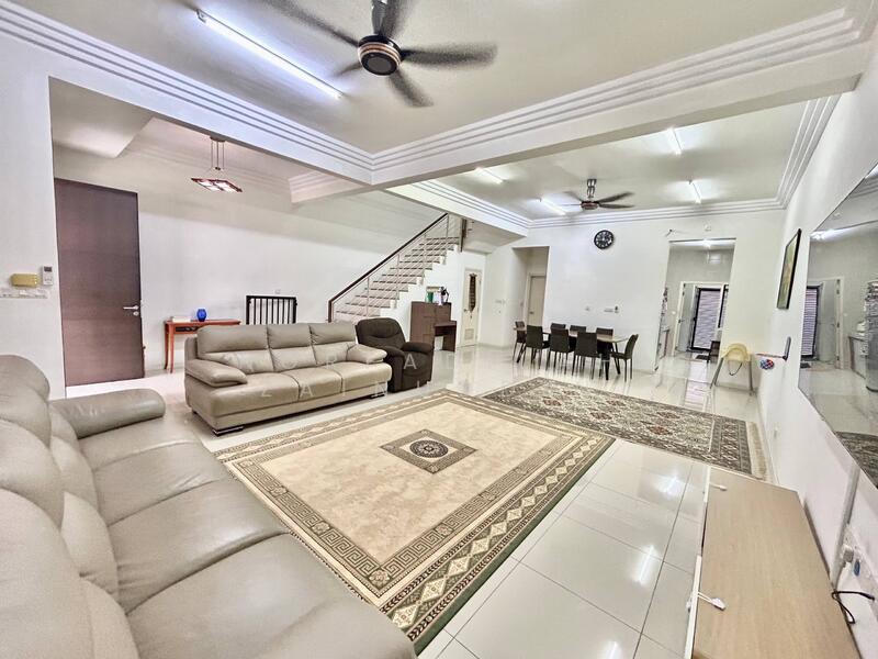 Taman Cahaya Alam untuk Untuk Dijual - RM 899,000, Mac 2026 - Living Room - PropertyGuru.com.my