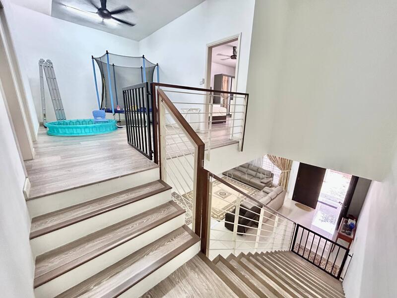 Taman Cahaya Alam untuk Untuk Dijual - RM 899,000, Mac 2026 - Living Room - PropertyGuru.com.my