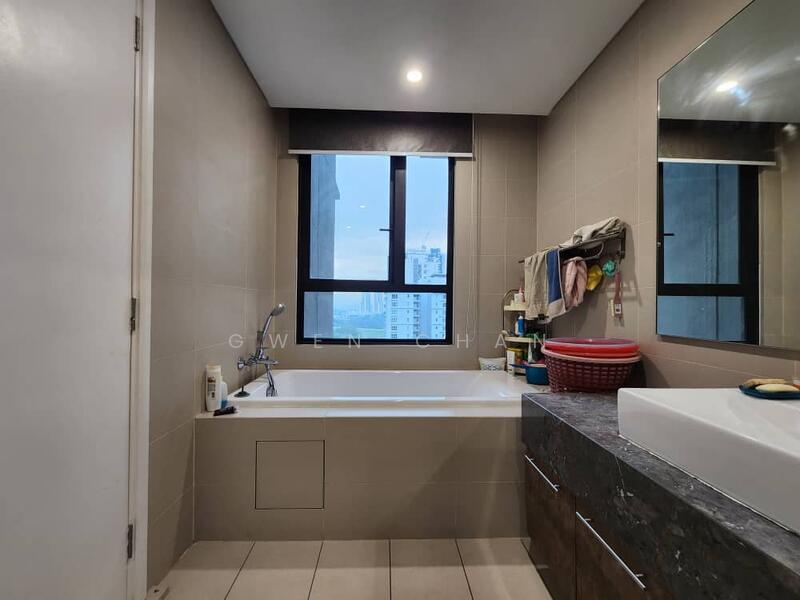 Residensi 22 untuk Untuk Disewa - RM 11,000 /bulan, Mac 2026 - Bathroom - PropertyGuru.com.my