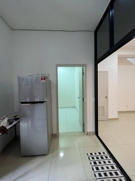 Terraced House for Sale in Bandar Mahkota Banting (Tanjong Duabelas) - EMA ALLANG - Interior - PropertyGuru.com.my