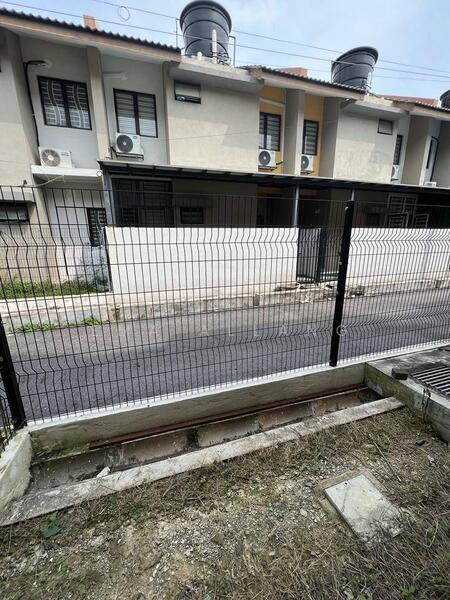 Terraced House for Sale in Bandar Mahkota Banting (Tanjong Duabelas) - EMA ALLANG - Exterior - PropertyGuru.com.my