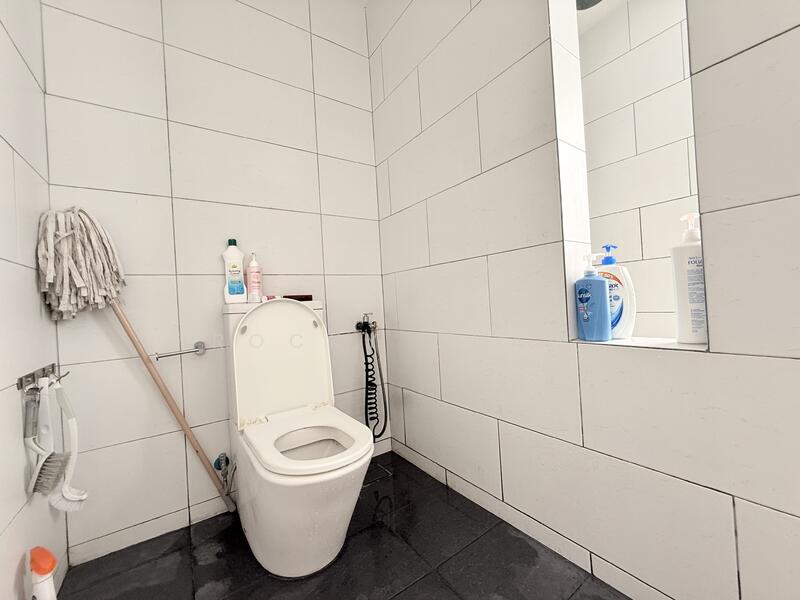 3-storey Terraced House for Sale in Tamansari (Rawang) - Rocky Chan - Bathroom - PropertyGuru.com.my