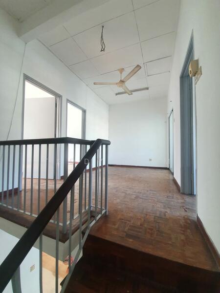 2-storey Terraced House for Sale in Taman Desa Tasek (Bandar Tasik Selatan) - Teddy Tham - Corridor - PropertyGuru.com.my