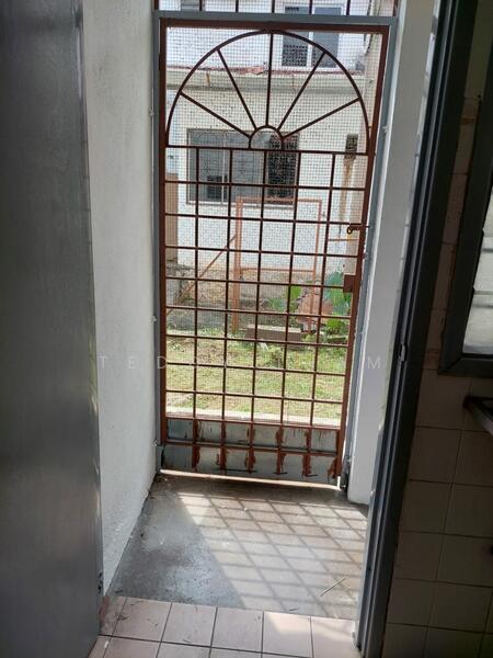 2-storey Terraced House for Sale in Taman Desa Tasek (Bandar Tasik Selatan) - Teddy Tham - Entrance - PropertyGuru.com.my