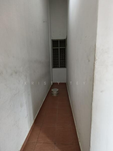 Taman Molek 2 untuk Untuk Dijual - RM 585,000, Feb 2026 - Corridor - PropertyGuru.com.my