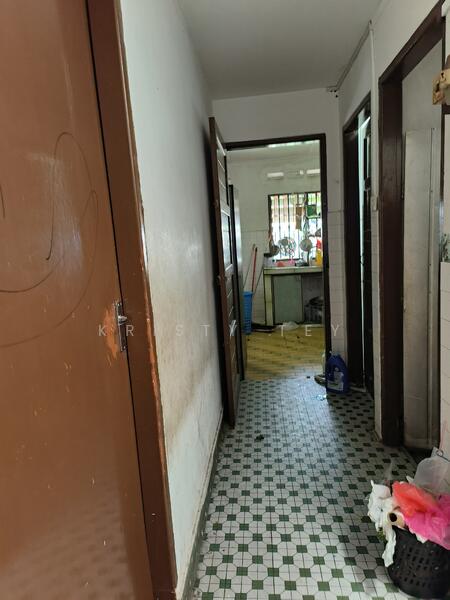 Taman Molek 2 untuk Untuk Dijual - RM 585,000, Feb 2026 - Corridor - PropertyGuru.com.my