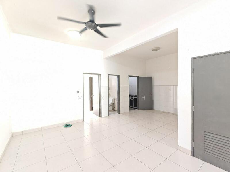 2-storey Terraced House for Sale in Taman Nusa Idaman (Iskandar Puteri (Nusajaya)) - Max Loh - Living Room - PropertyGuru.com.my