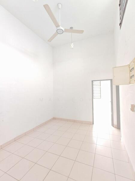 2-storey Terraced House for Sale in Taman Nusa Idaman (Iskandar Puteri (Nusajaya)) - Max Loh - Interior - PropertyGuru.com.my