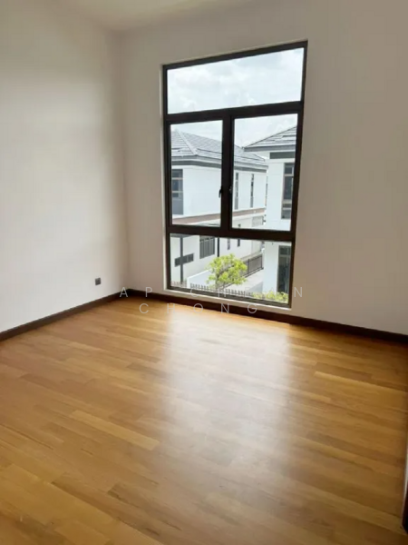 Bungalow for Sale in Setia Alam (Selangor) - Yap Chean Chong - View - PropertyGuru.com.my