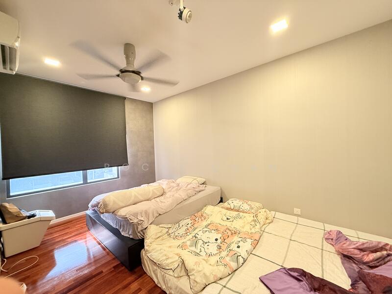 3-storey Terraced House for Sale in Rawang (Selangor) - Rocky Chan - Bedroom - PropertyGuru.com.my