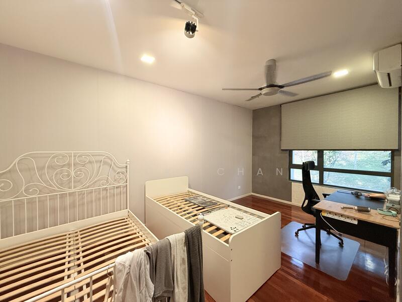 3-storey Terraced House for Sale in Rawang (Selangor) - Rocky Chan - Bedroom - PropertyGuru.com.my