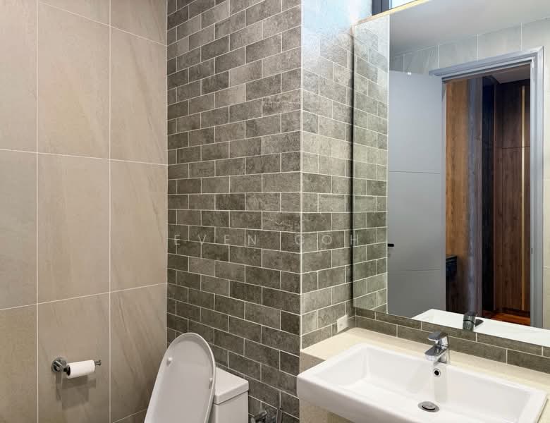 Queens Residences Q2 @ Queens Waterfront untuk Untuk Disewa - RM 6,500 /bulan, Apr 2026 - Third Bathroom - PropertyGuru.com.my
