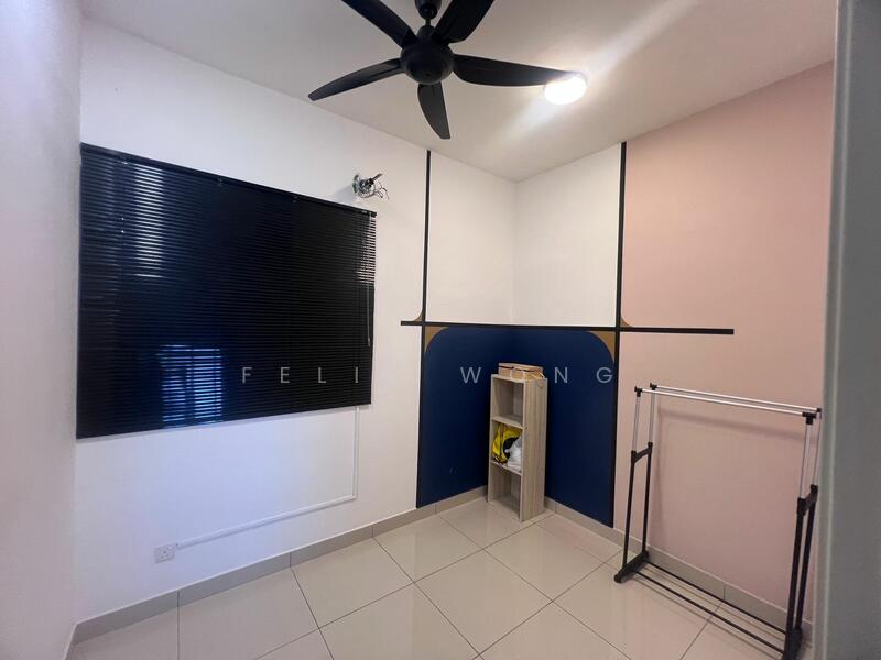 Condominium for Rent at Skyvilla @ D'Island - Felix Wong - Bedroom - PropertyGuru.com.my