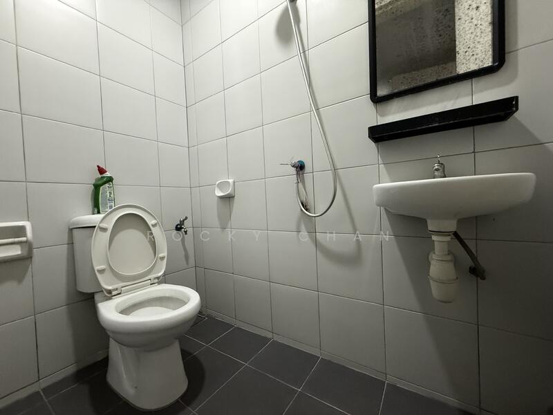 Bandar Country Homes untuk Untuk Dijual - RM 1,150,000, Apr 2026 - Bathroom - PropertyGuru.com.my