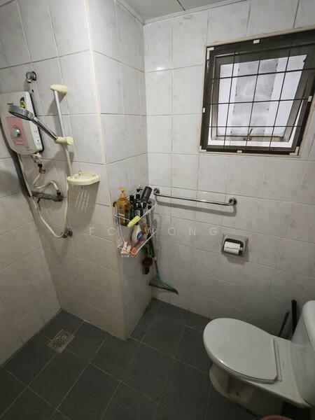Condominium for Sale at Jasmine Towers - FC Wong - Bathroom - PropertyGuru.com.my