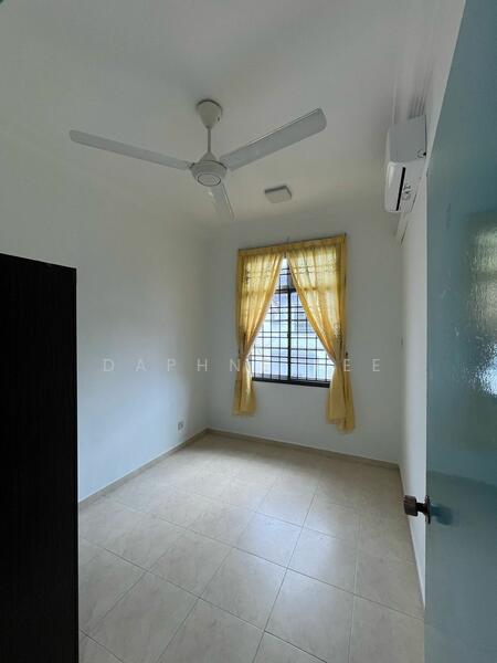 Taman Setia Indah untuk Untuk Disewa - RM 2,000 /bulan, Feb 2026 - Bedroom - PropertyGuru.com.my