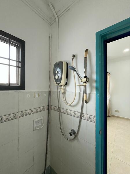 Taman Setia Indah untuk Untuk Disewa - RM 2,000 /bulan, Feb 2026 - Bathroom - PropertyGuru.com.my