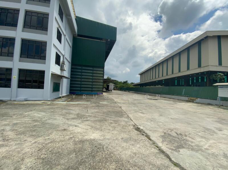 Rawang Integrated Industrial Park untuk Untuk Disewa - RM 60,000 /bulan, Feb 2026 - Exterior - PropertyGuru.com.my