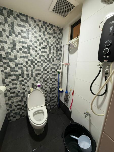 2-storey Terraced House for Sale in Taman Daya (Johor Bahru) - Vincy Sia - Bathroom - PropertyGuru.com.my