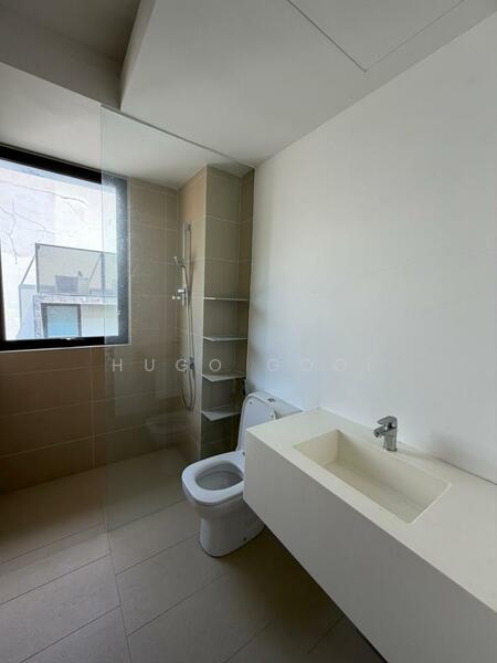Bungalow for Sale in Melawati (Selangor) - Hugo Gooi - Bathroom - PropertyGuru.com.my