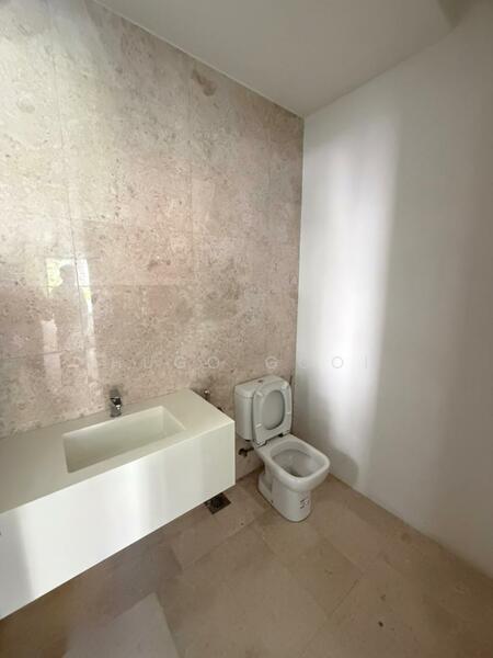 Bungalow for Sale in Melawati (Selangor) - Hugo Gooi - Bathroom - PropertyGuru.com.my