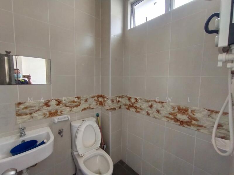 2-storey Terraced House for Rent in Pasir Gudang (Johor) - Mandy Goh Siew Li - Bathroom - PropertyGuru.com.my
