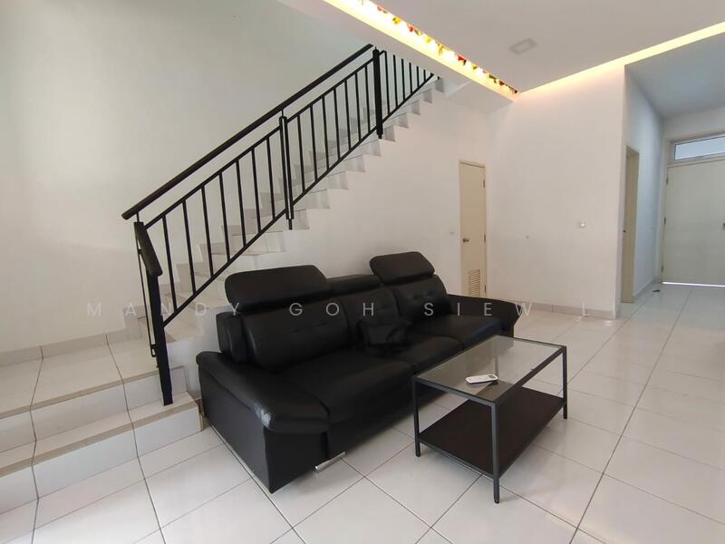 2-storey Terraced House for Rent in Pasir Gudang (Johor) - Mandy Goh Siew Li - Living Room - PropertyGuru.com.my