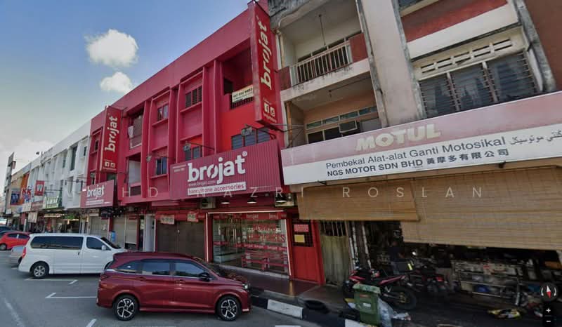 Shop / Office for Sale in Jalan Mat Kilau (Kuantan) - Mohd Nazri Roslan - Exterior - PropertyGuru.com.my