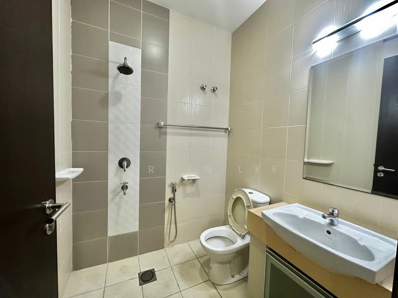 USJ Heights untuk Untuk Dijual - RM 1,500,000, Feb 2026 - Bathroom - PropertyGuru.com.my