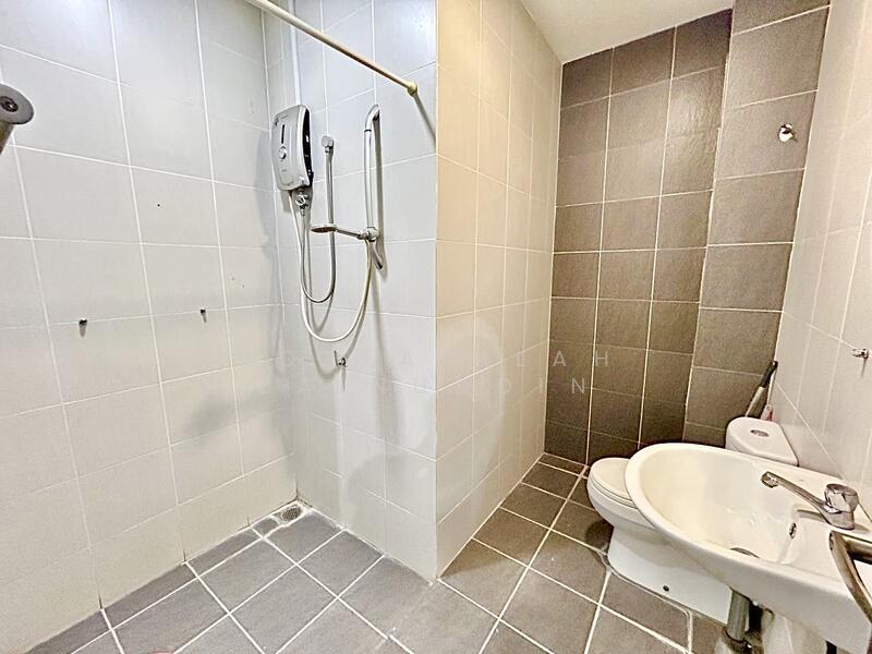 Ken Rimba Legian Residences untuk Untuk Dijual - RM 650,000, Feb 2026 - Bathroom - PropertyGuru.com.my
