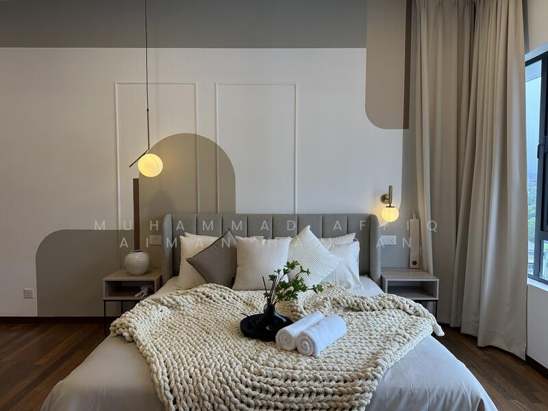 Renai Jelutong untuk Untuk Disewa - RM 4,500 /bulan, Feb 2026 - Bedroom - PropertyGuru.com.my