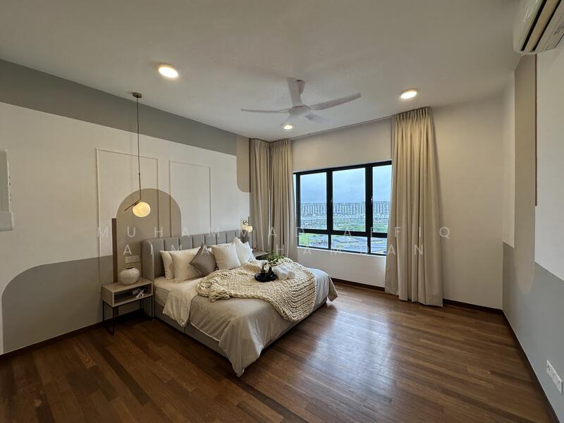 Renai Jelutong untuk Untuk Disewa - RM 4,500 /bulan, Feb 2026 - Bedroom - PropertyGuru.com.my