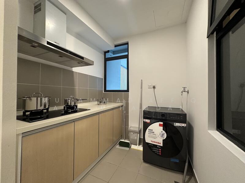 Renai Jelutong untuk Untuk Disewa - RM 4,500 /bulan, Feb 2026 - Kitchen - PropertyGuru.com.my