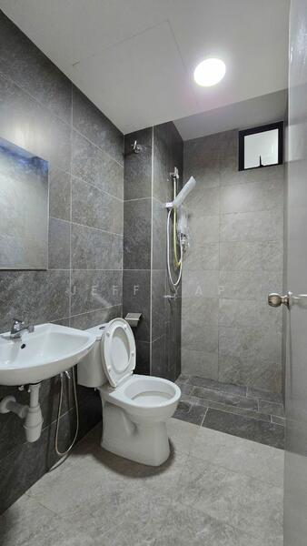 Service Residence for Rent at Traders Park - Jeff Yap - Bathroom - PropertyGuru.com.my