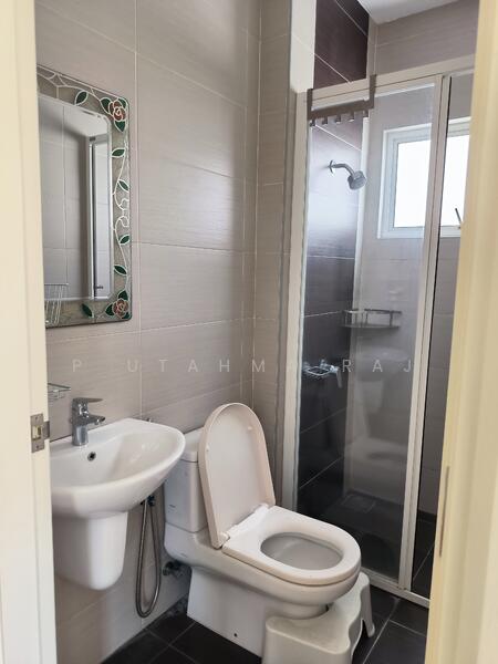 Semi-Detached House for Sale in Setia Eco Park (Setia Alam) - P Utahma Raj - Bathroom - PropertyGuru.com.my