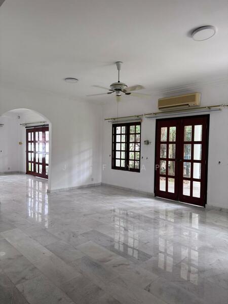 Kajang Impiana untuk Untuk Dijual - RM 2,000,000, Feb 2026 - Living Room - PropertyGuru.com.my